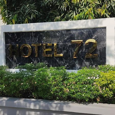 Hotel 72 Yangon Esterno foto