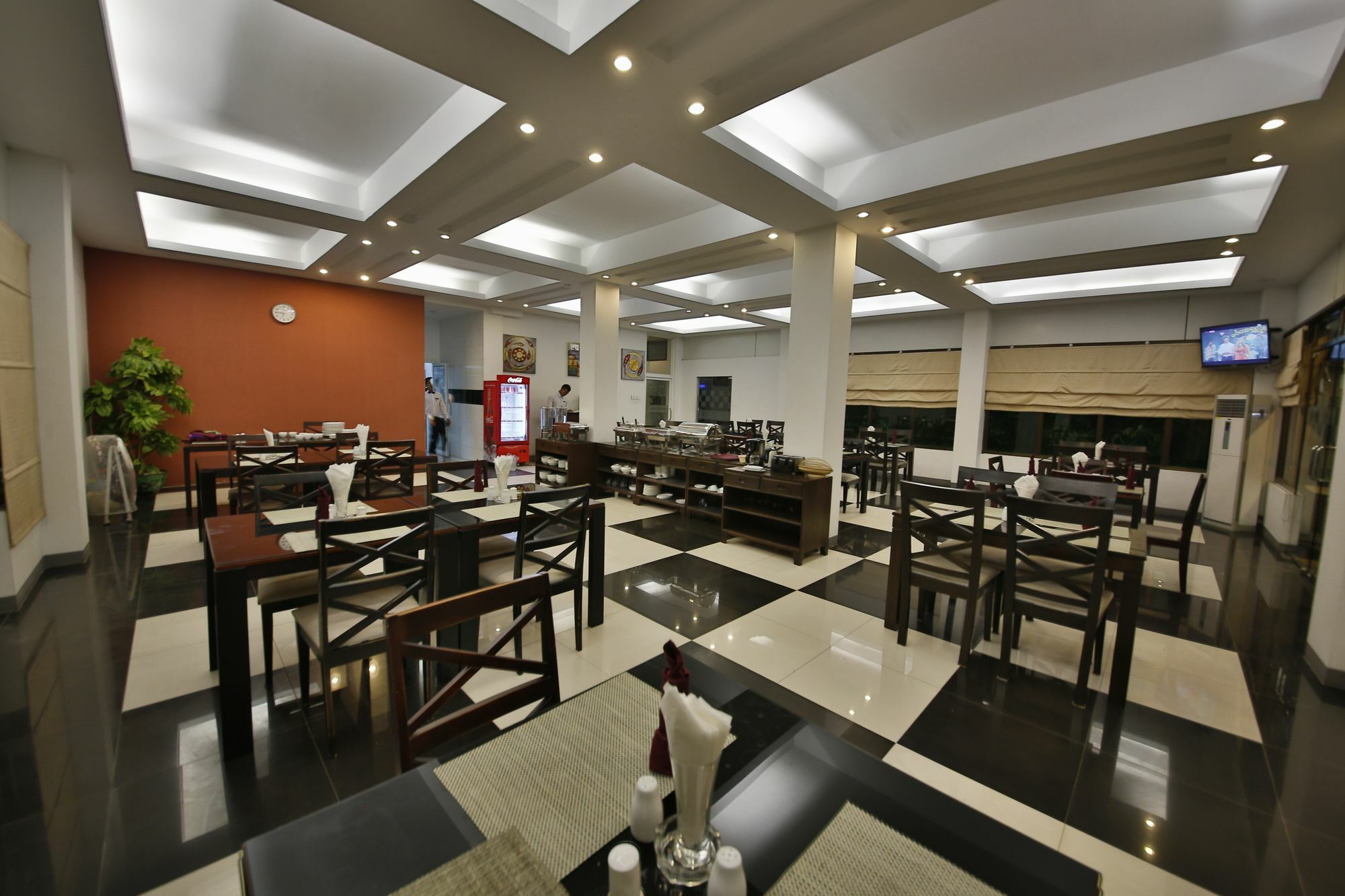 Hotel 72 Yangon Esterno foto