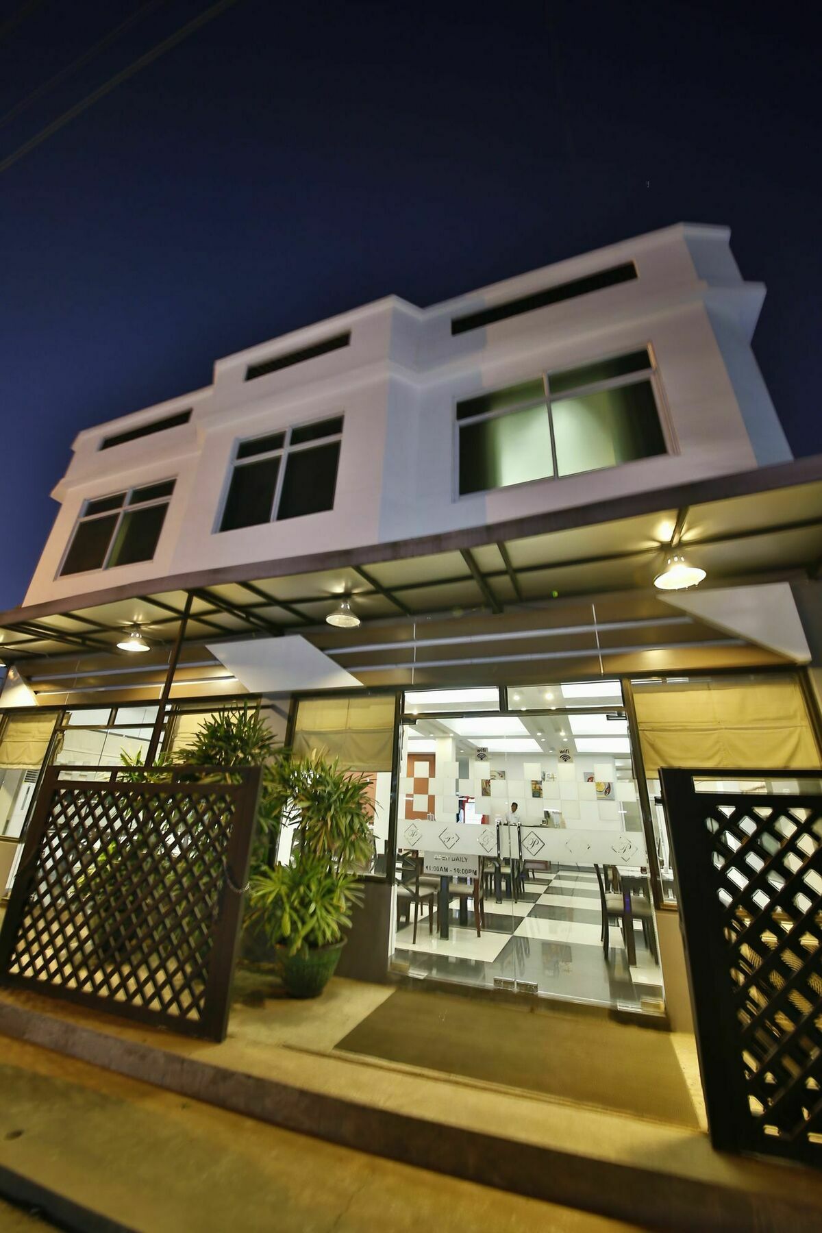 Hotel 72 Yangon Esterno foto