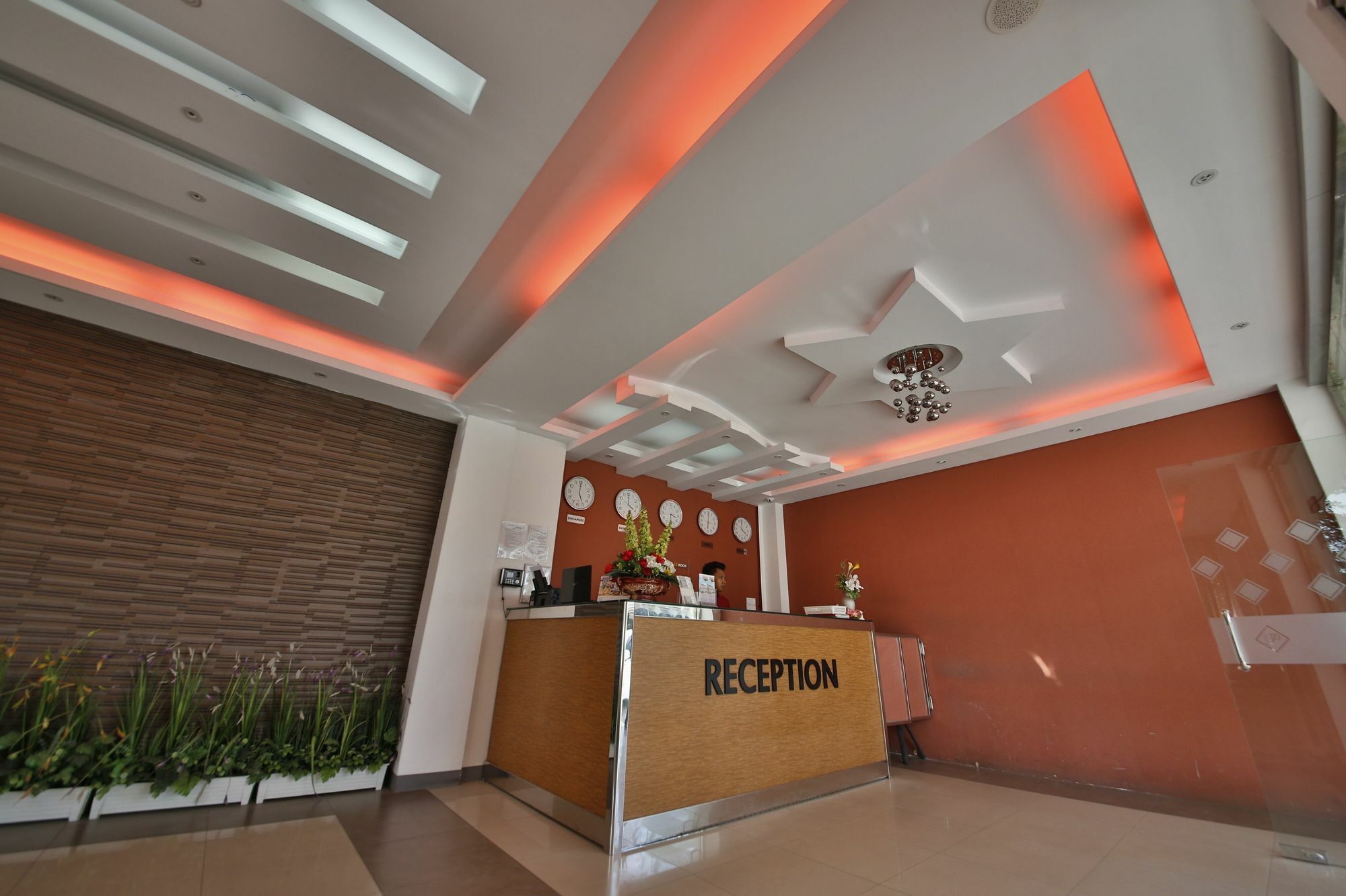 Hotel 72 Yangon Esterno foto