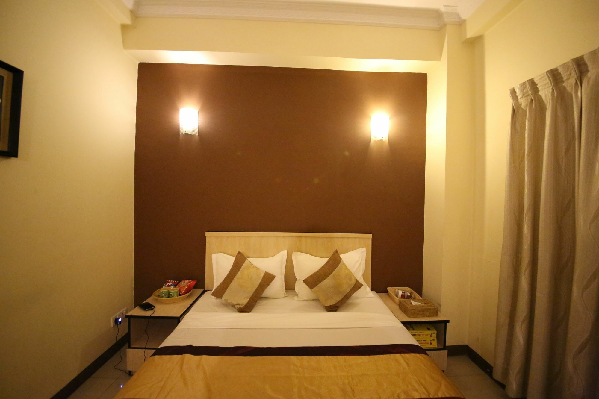 Hotel 72 Yangon Esterno foto