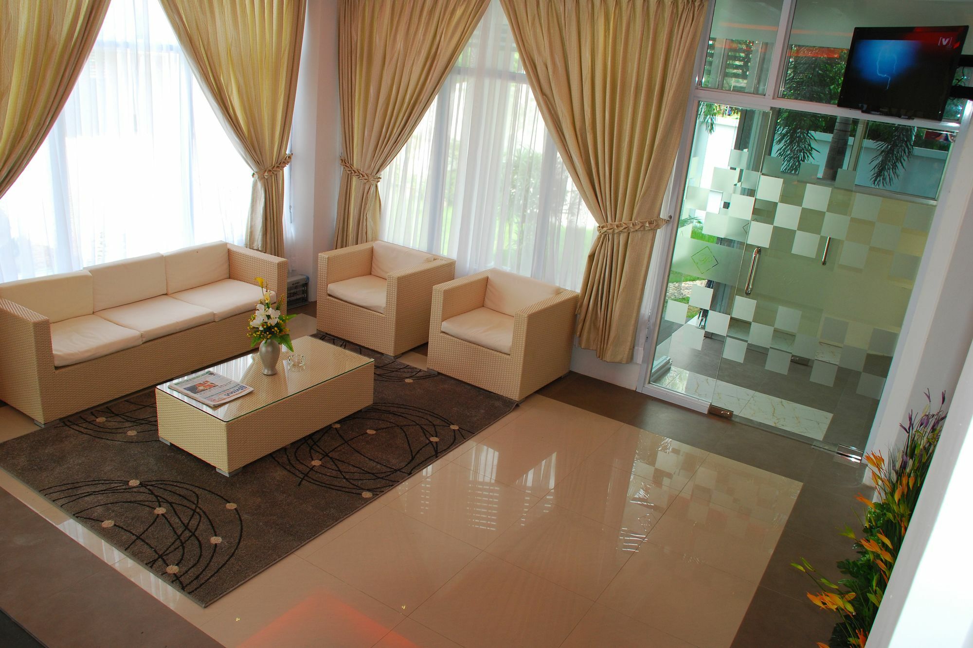 Hotel 72 Yangon Esterno foto
